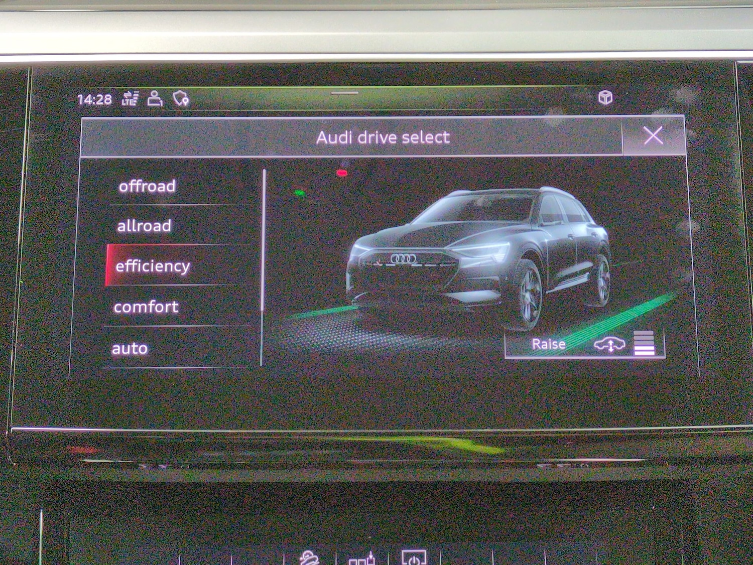 Used Audi e-tron 2020 for sale - 77519677: Photo 17