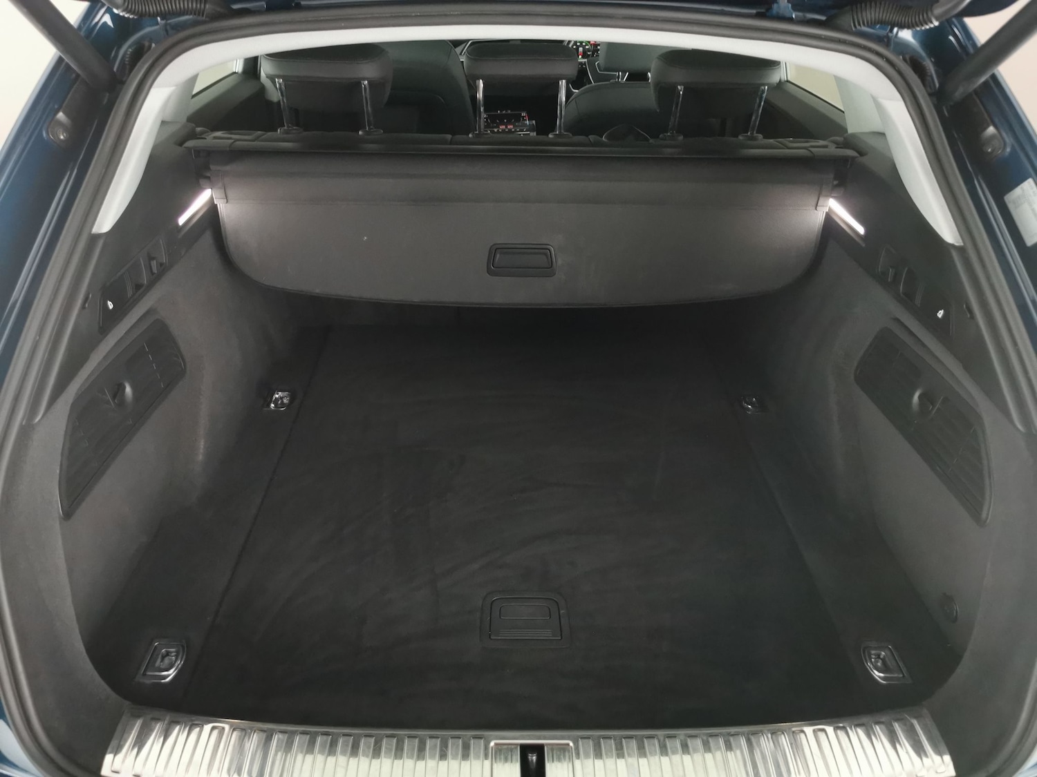 Used Audi e-tron 2020 for sale - 77519677: Photo 35