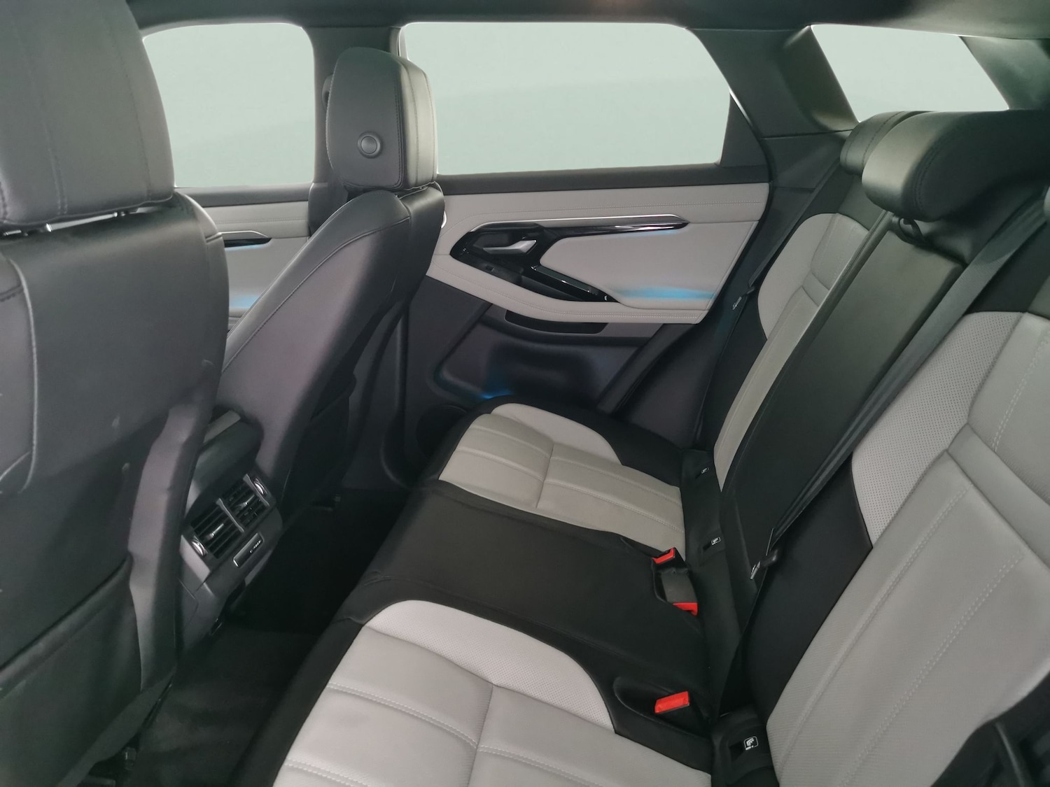 Used Land Rover Range Rover Evoque 2020 for sale - 76862093: Photo 31