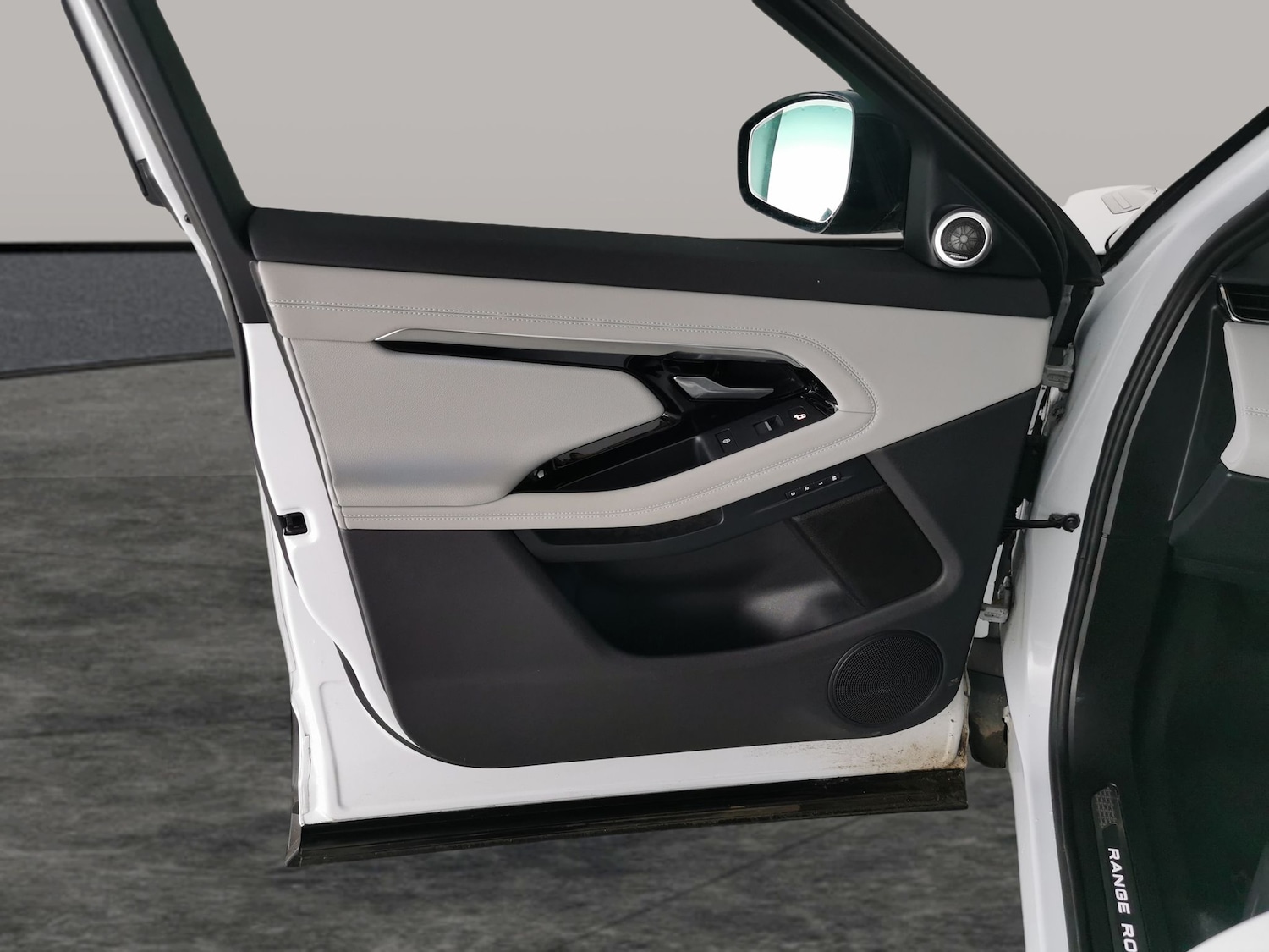 Used Land Rover Range Rover Evoque 2020 for sale - 76862093: Photo 32