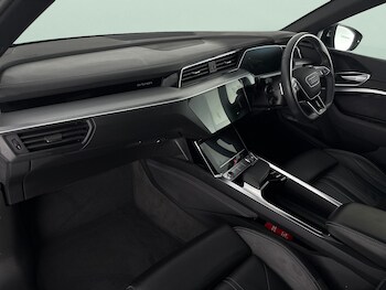 Used Audi e-tron 2022 for sale - 75032910: Photo