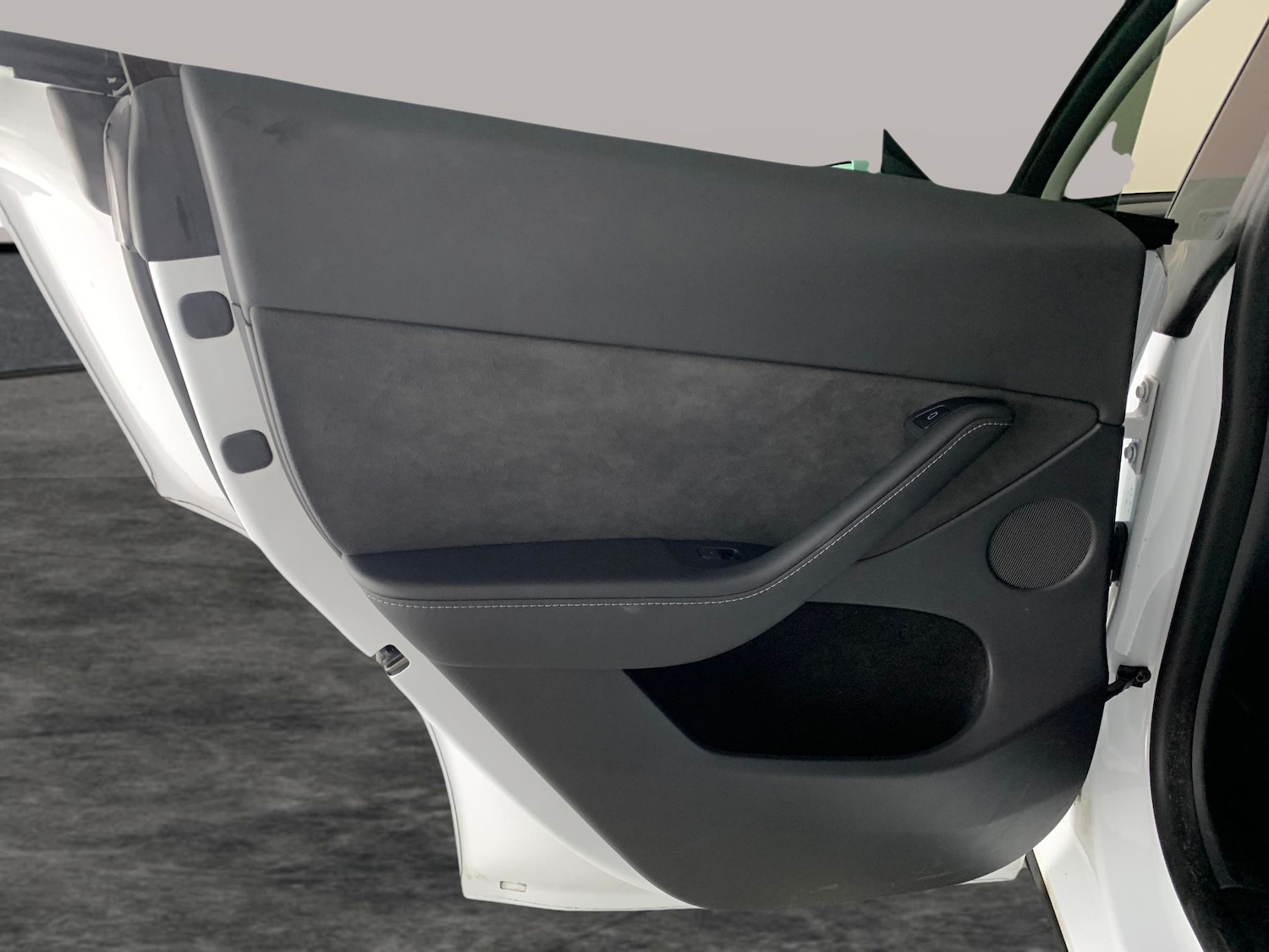 Used Tesla Model Y 2022 for sale - 77083762: Photo 30