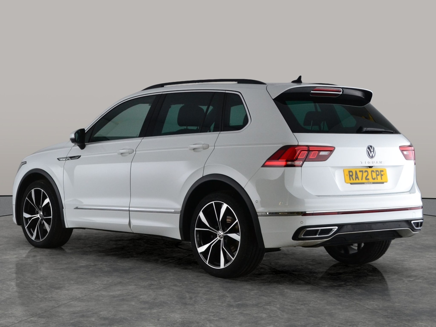 Used Volkswagen Tiguan 2023 for sale - 77519625: Photo 8