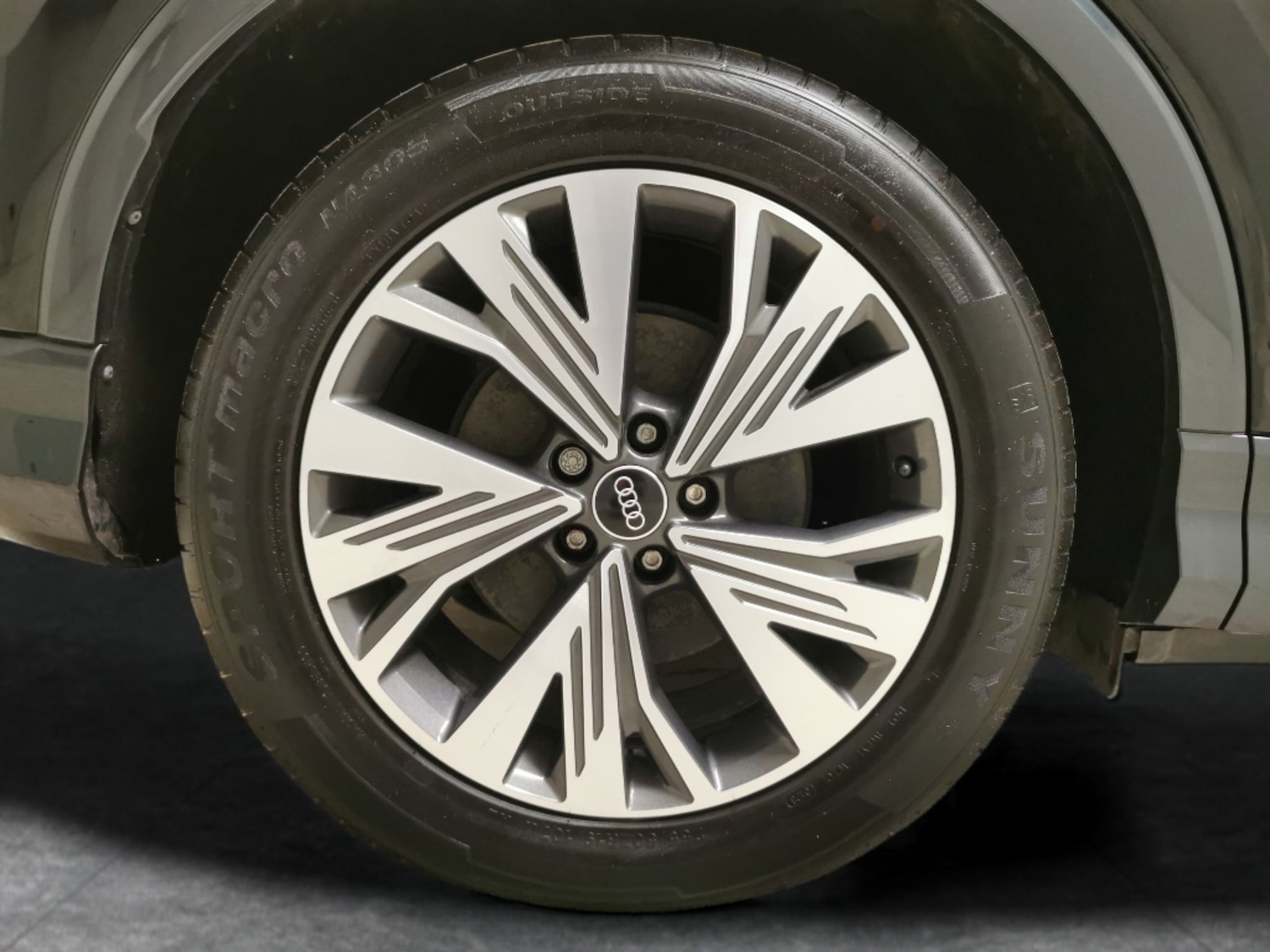 Used Audi Q4 e-tron 2021 for sale - 77873038: Photo 22