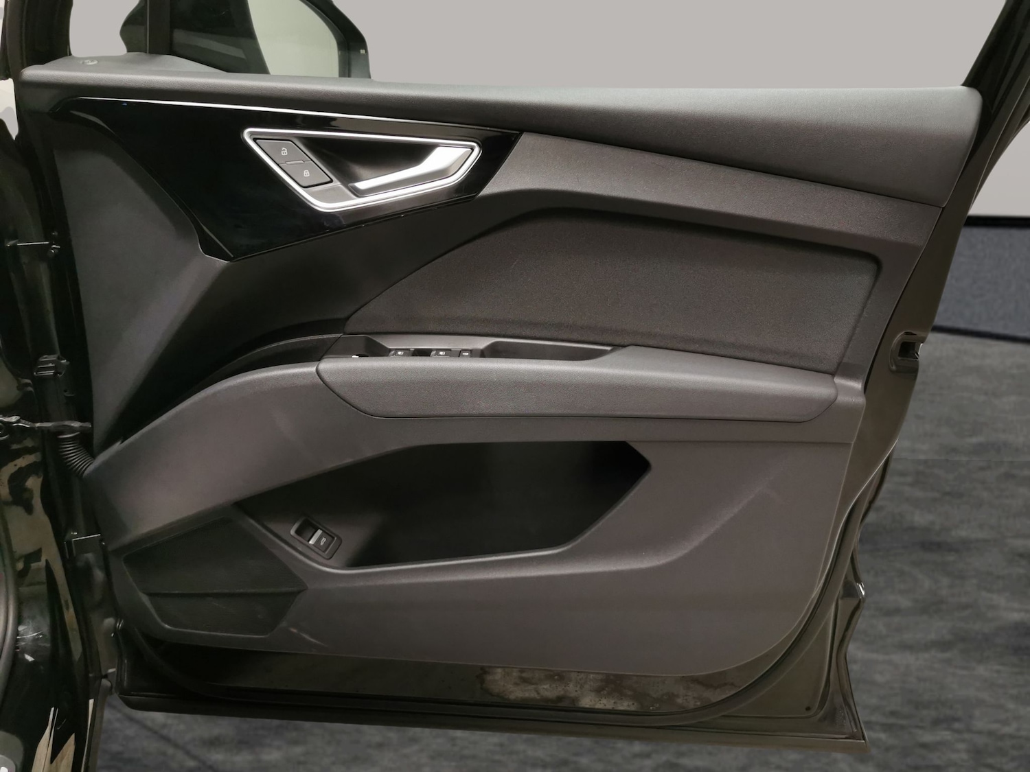 Used Audi Q4 e-tron 2021 for sale - 77873038: Photo 27