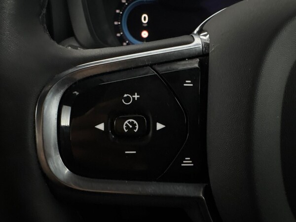 Used Volvo XC60 2022 for sale - 76173413: Photo 29