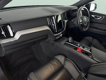 Used Volvo XC60 2022 for sale - 76173413: Photo 4