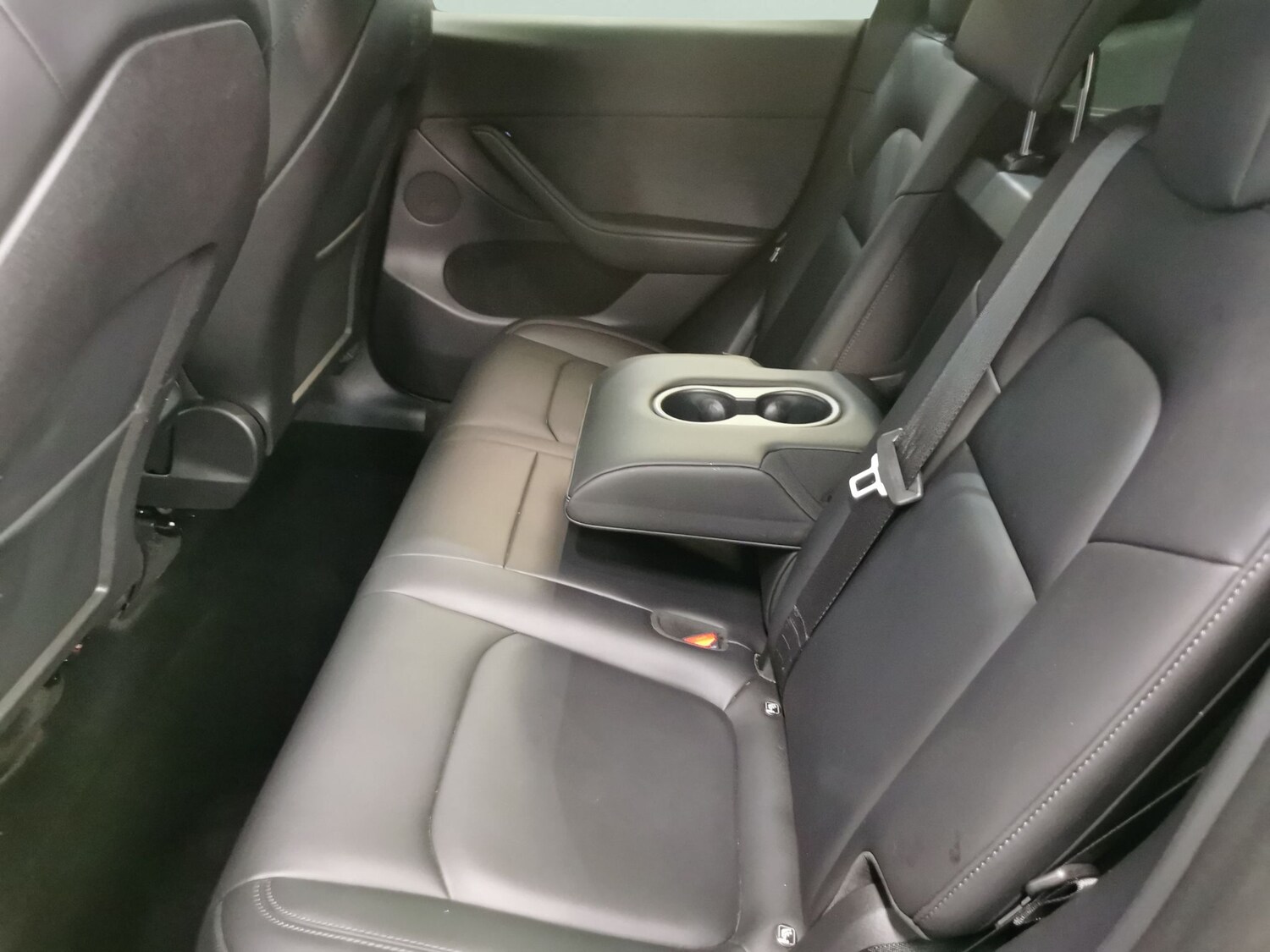 Used Tesla Model Y 2022 for sale - 77663108: Photo 22