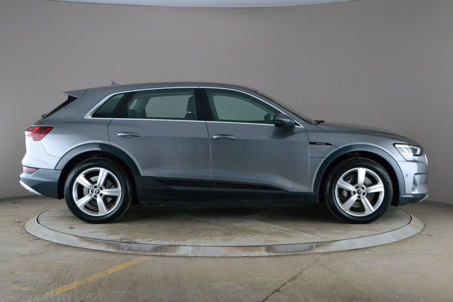 Used Audi e-tron 2021 for sale - 78009887: Photo 10