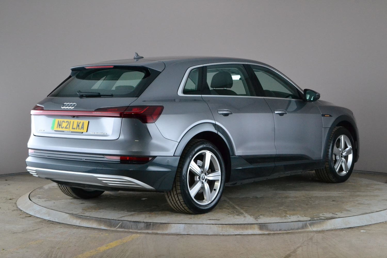 Used Audi e-tron 2021 for sale - 78009887: Photo 11