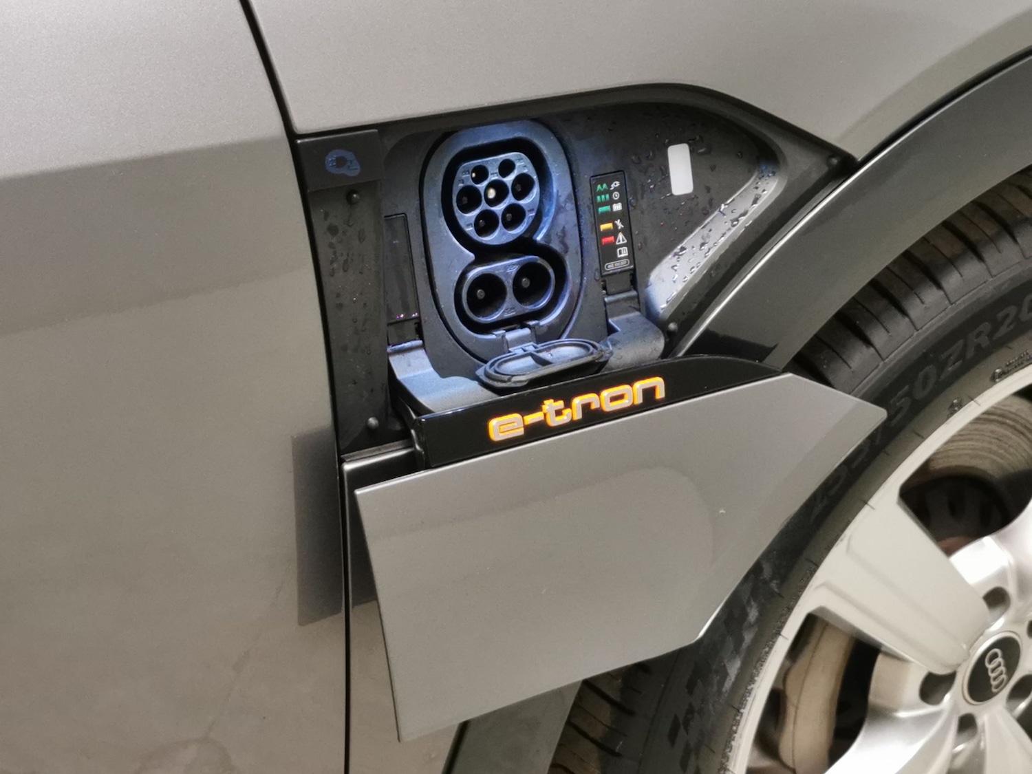 Used Audi e-tron 2021 for sale - 78009887: Photo 37