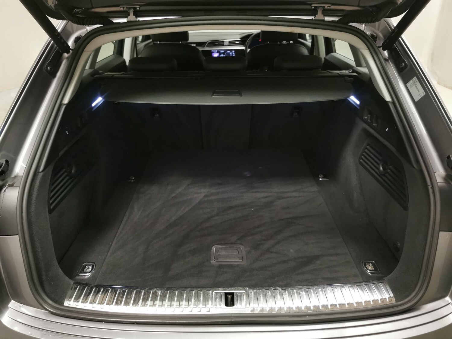 Used Audi e-tron 2021 for sale - 78009887: Photo 40