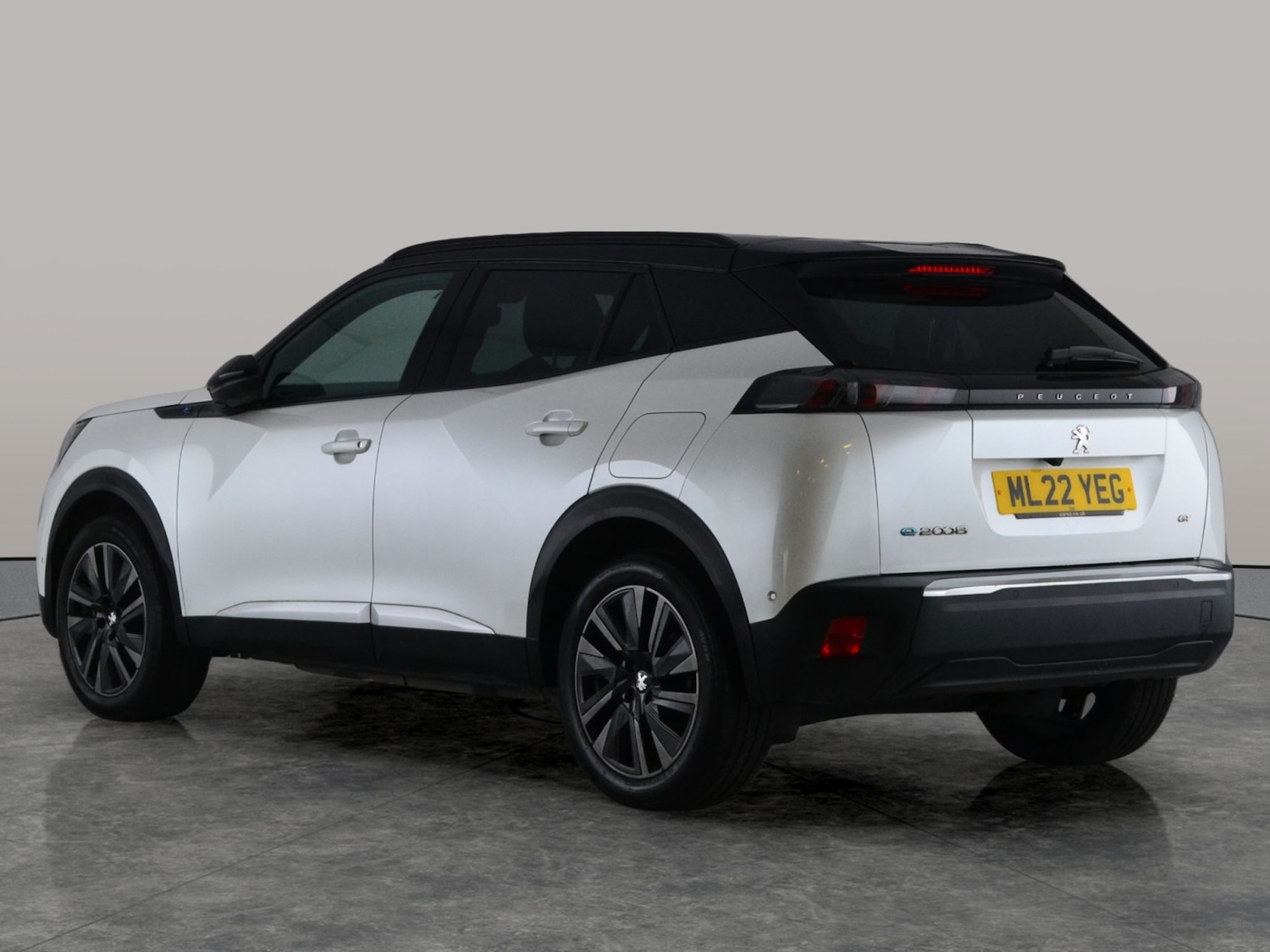 Used Peugeot 2008 2022 for sale - 78180665: Photo 8