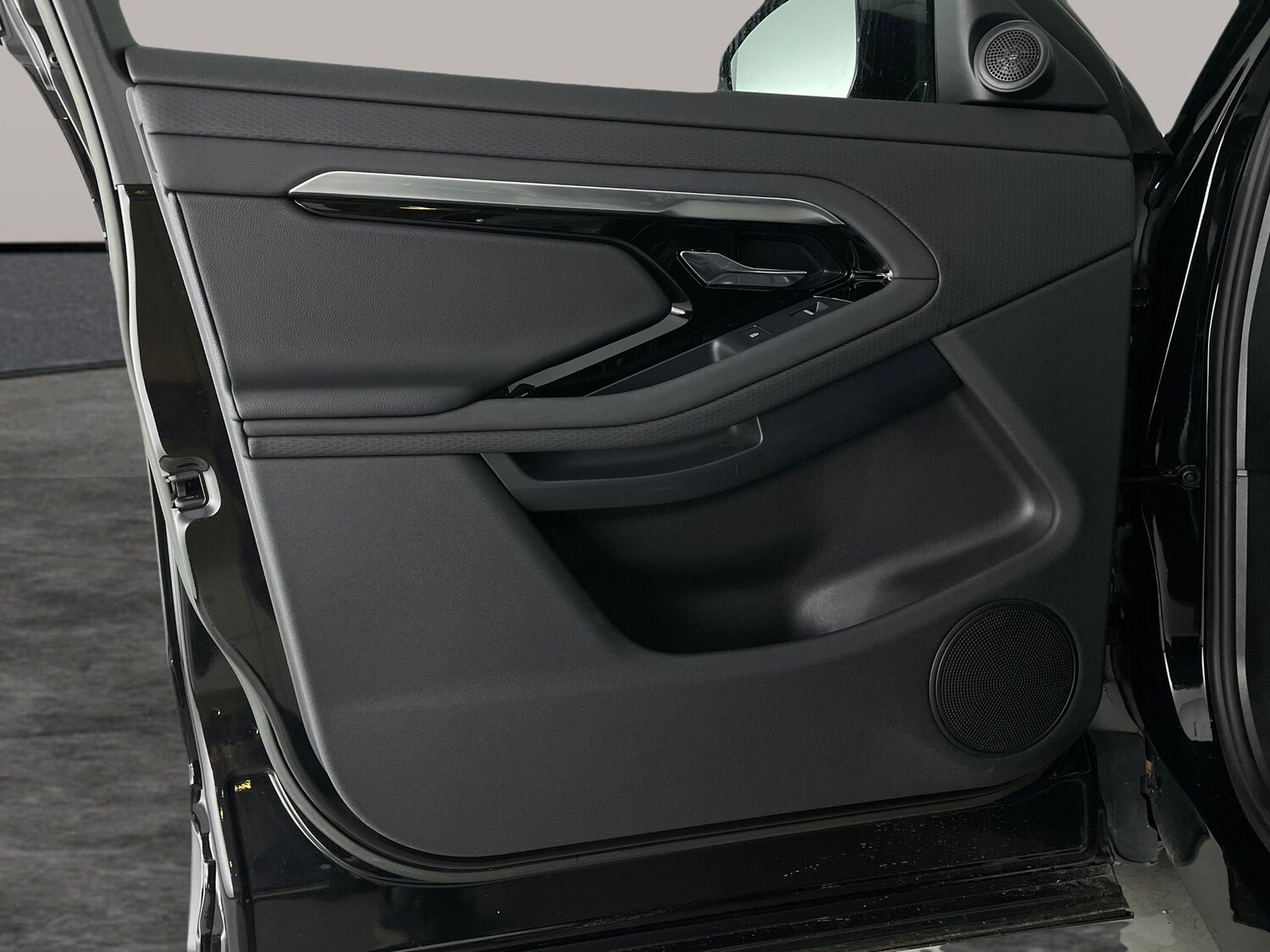 Used Land Rover Range Rover Evoque 2022 for sale - 77262127: Photo 31