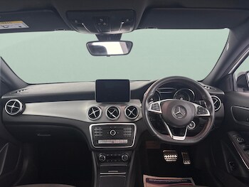 Used Mercedes-Benz GLA 2019 for sale - 78655610: Photo