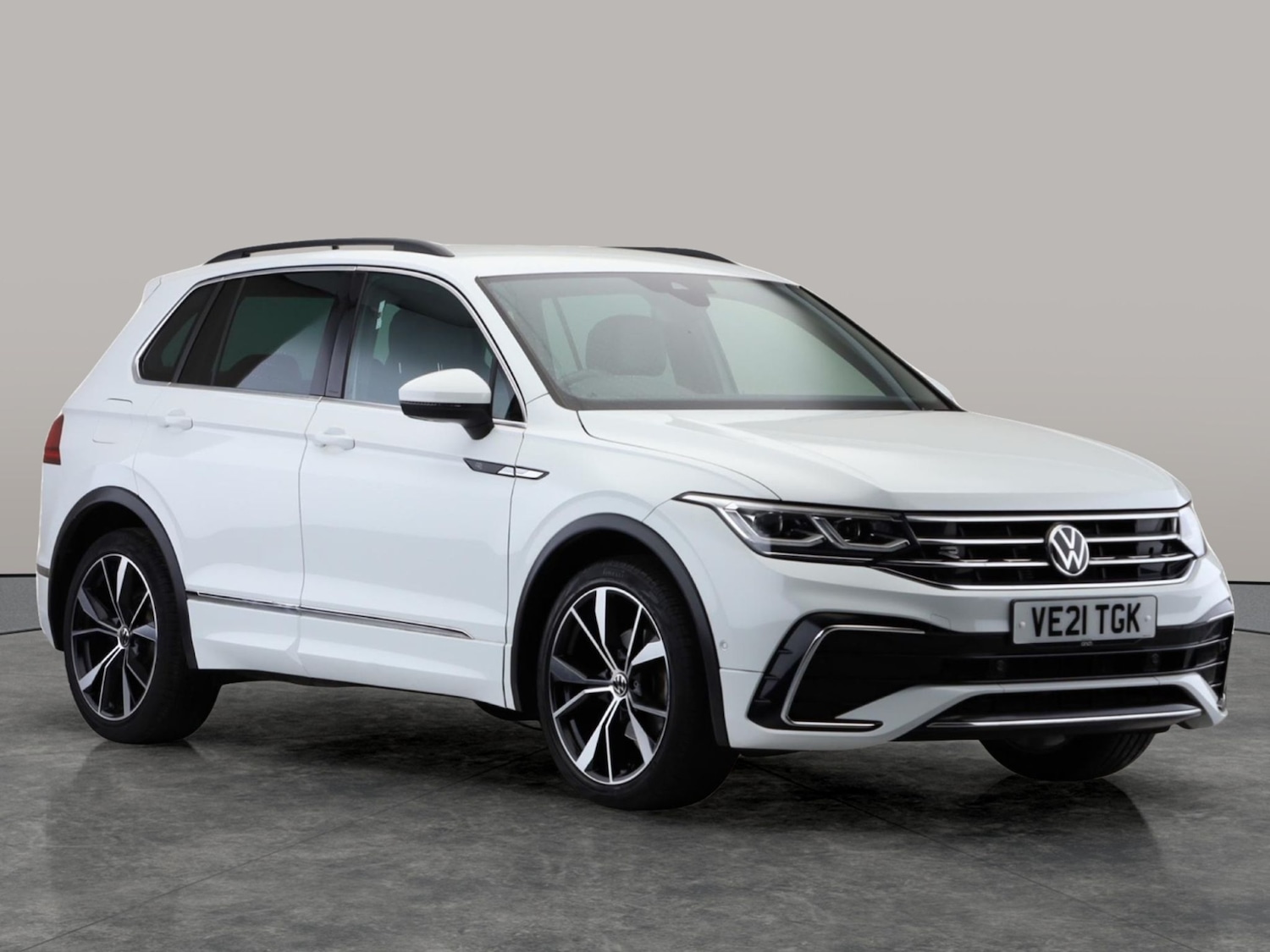 Used Volkswagen Tiguan 2021 for sale - 76342435: Photo 5