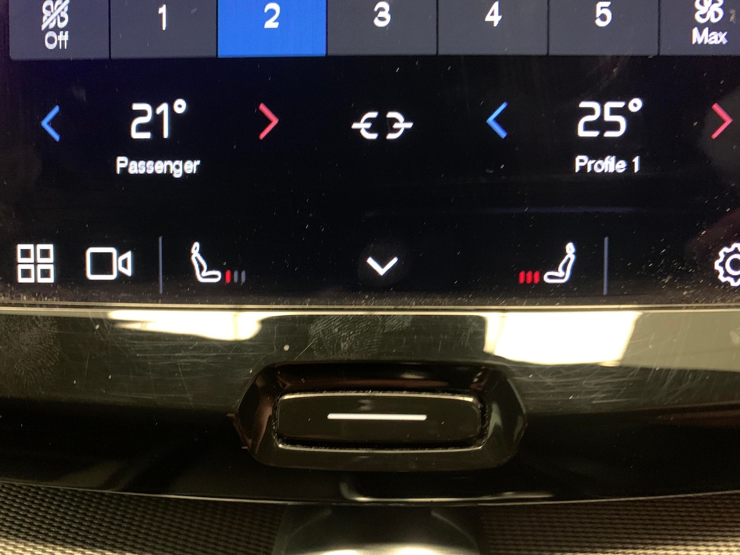 Used Volvo XC60 2021 for sale - 77240613: Photo 16