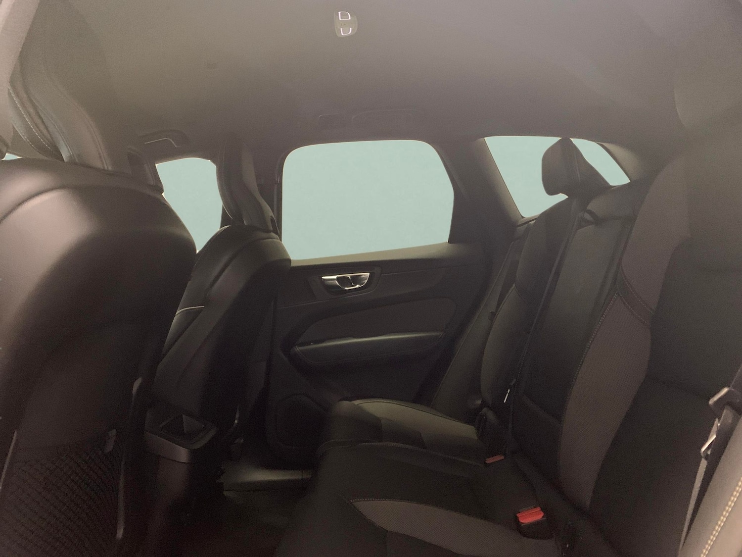 Used Volvo XC60 2021 for sale - 77240613: Photo 22