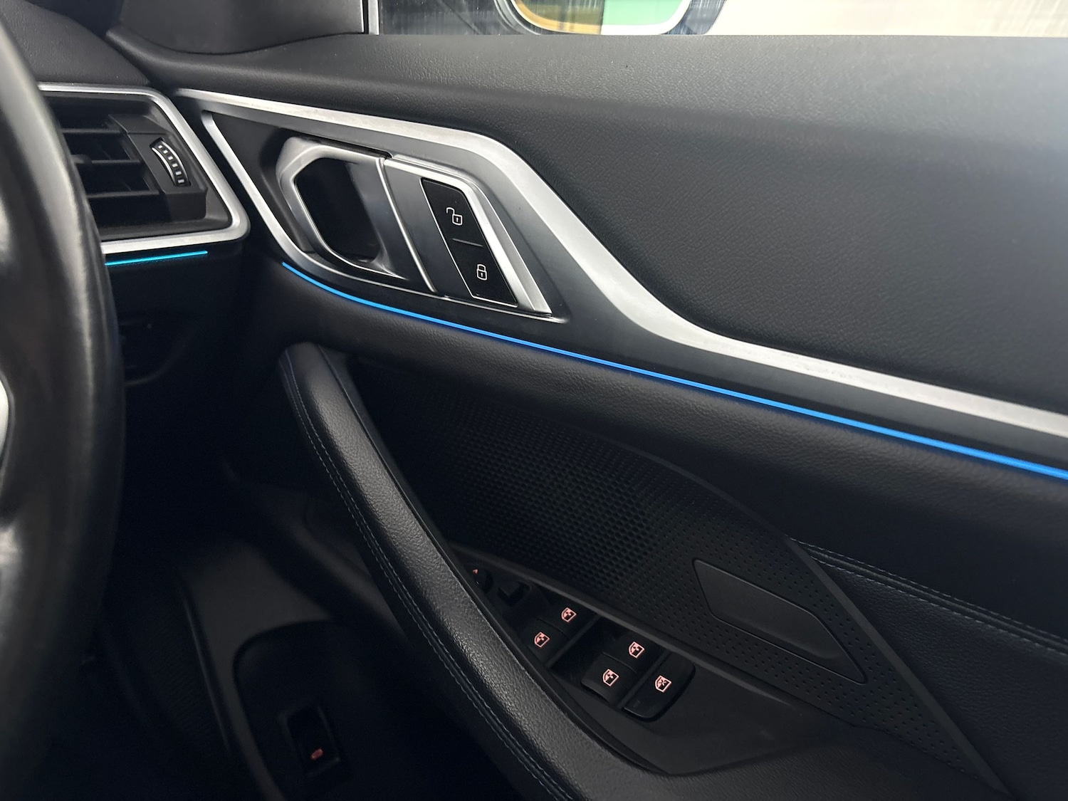 Used BMW i4 2022 for sale - 77036553: Photo 18