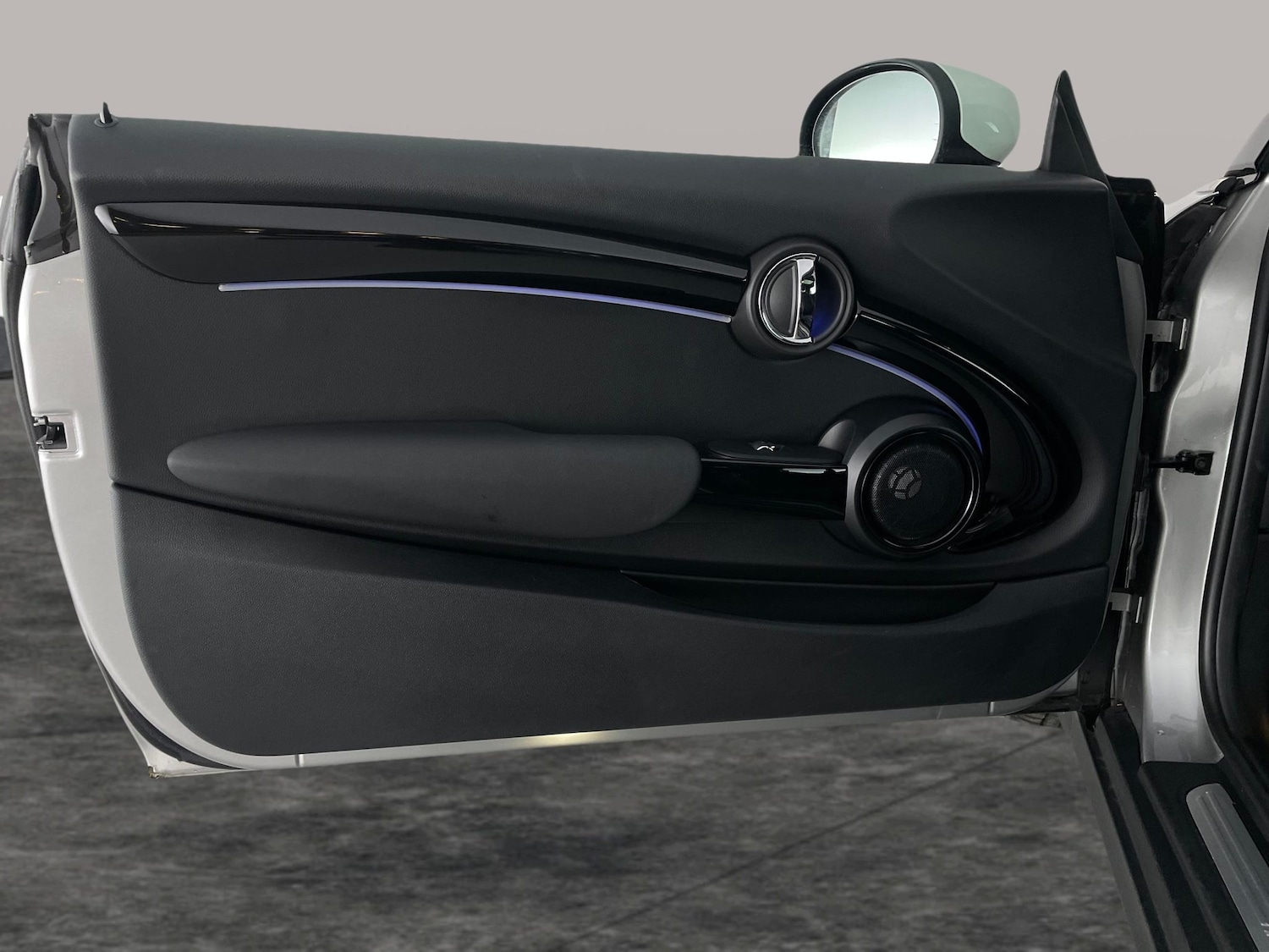 Used MINI Electric Hatch 2023 for sale - 76526625: Photo 34