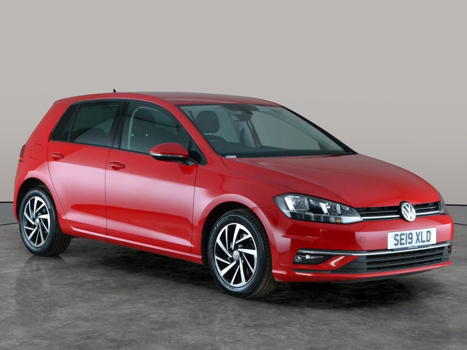 Used Volkswagen Golf 2019 for sale - 78178189: Photo 8