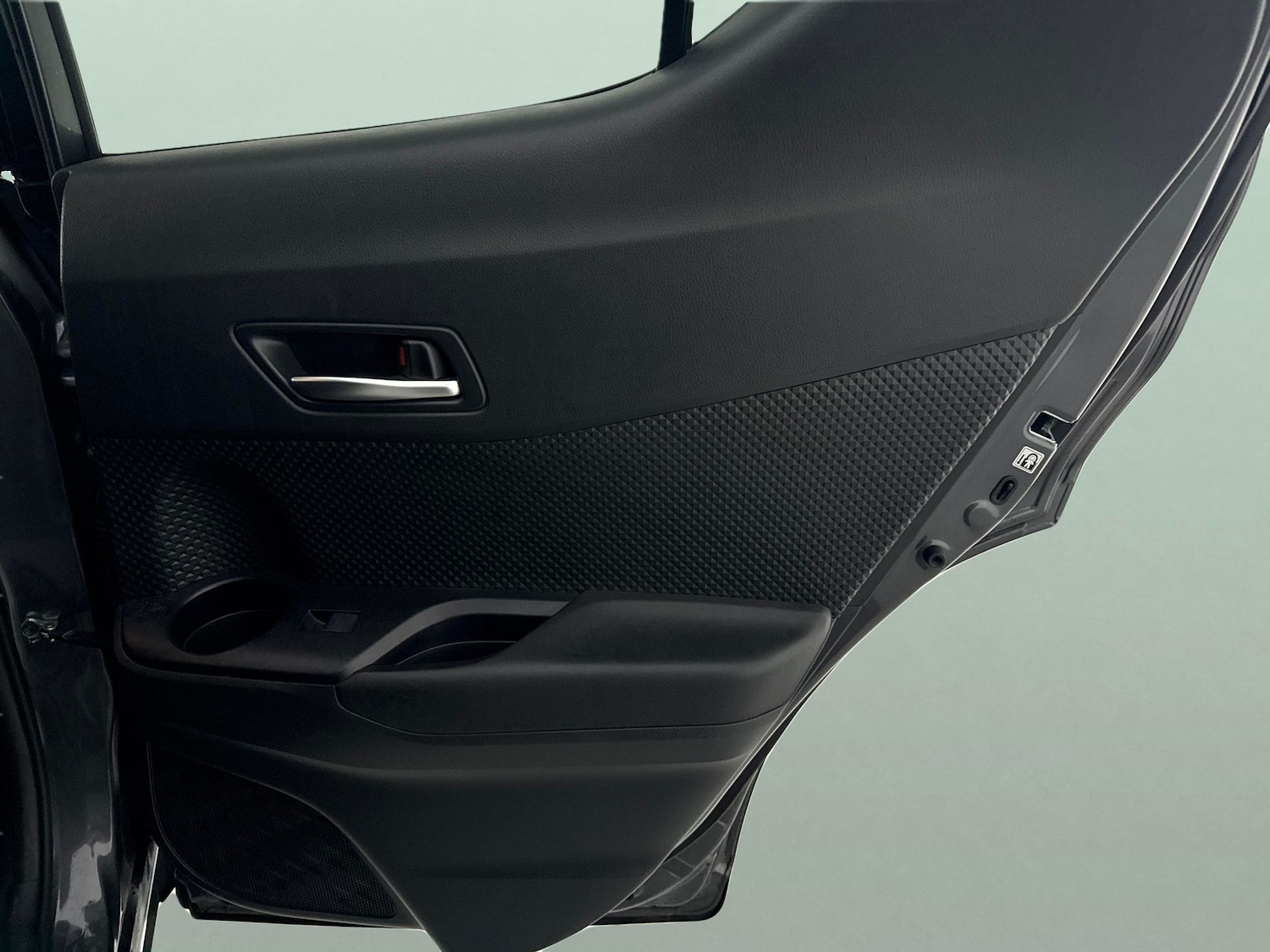 Used Toyota C-HR 2023 for sale - 77418014: Photo 29