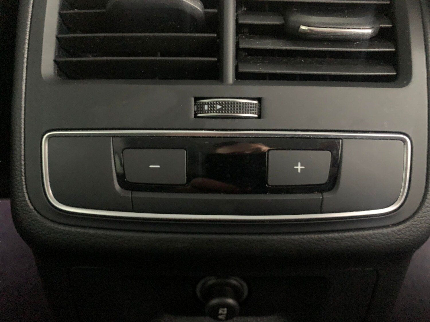 Used Audi A4 2021 for sale - 78001055: Photo 22