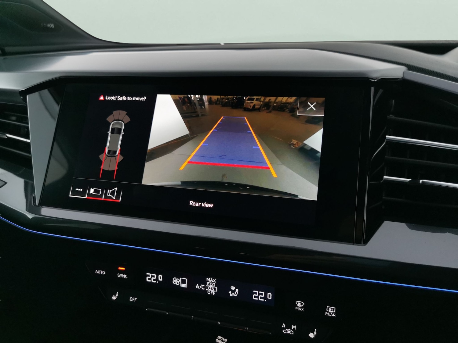 Used Audi Q4 e-tron 2022 for sale - 76862095: Photo 6