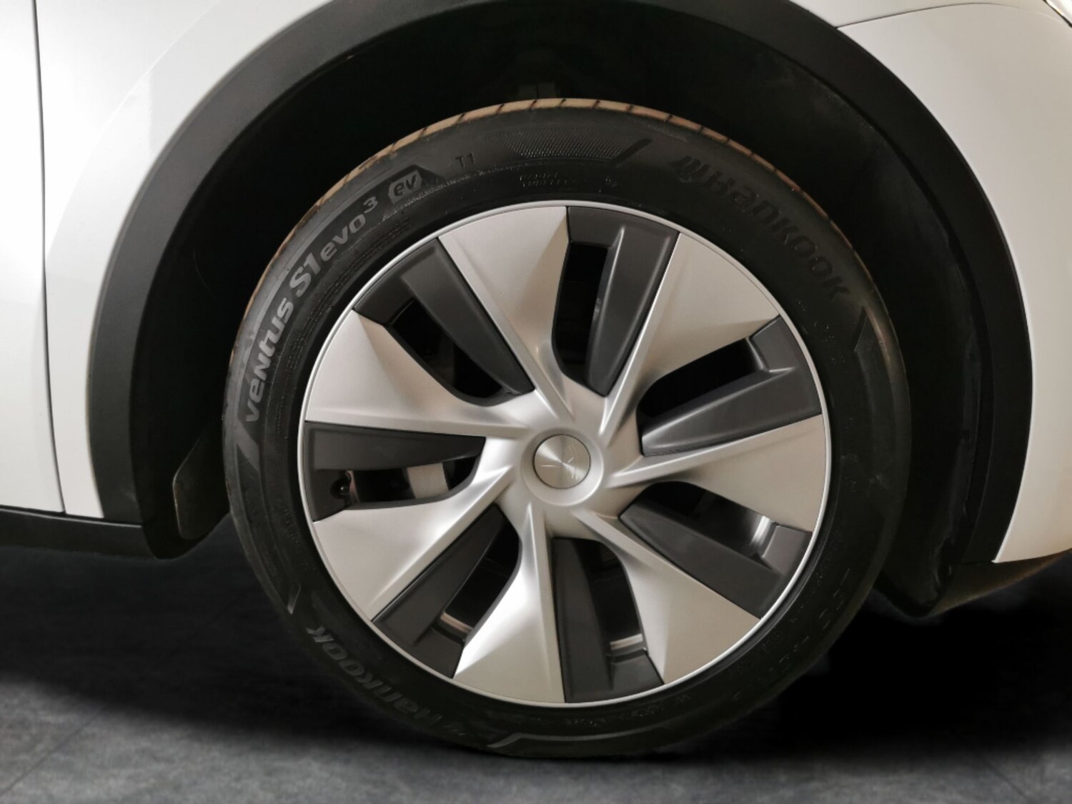 Used Tesla Model Y 2023 for sale - 78094221: Photo 21