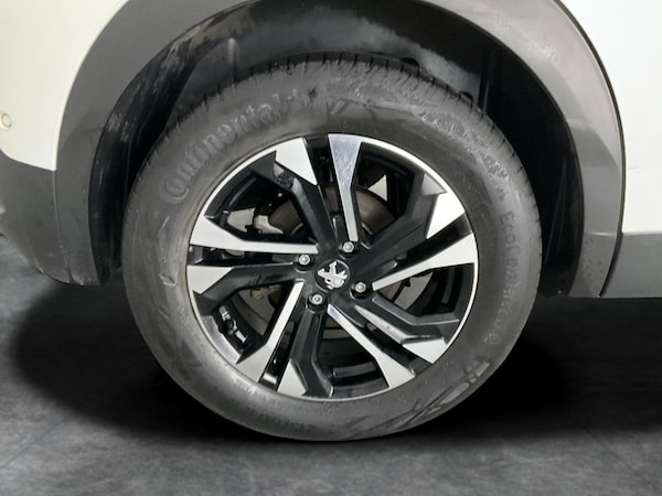 Used Peugeot E-2008 2023 for sale - 76271726: Photo 39
