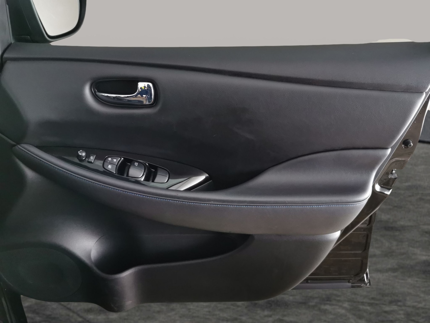 Used Nissan Leaf 2020 for sale - 77701755: Photo 28