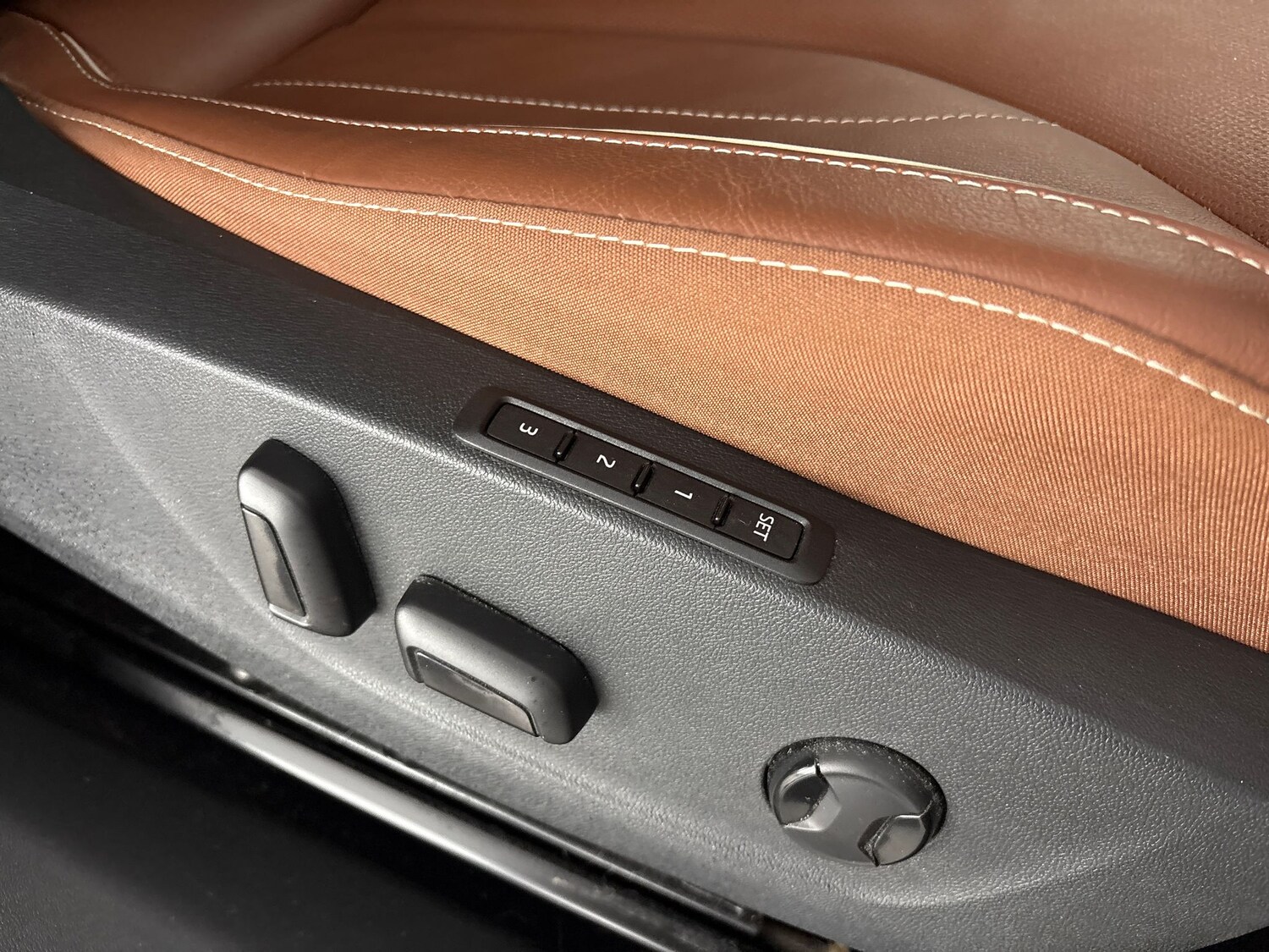 Used Skoda Enyaq 2023 for sale - 77360913: Photo 28