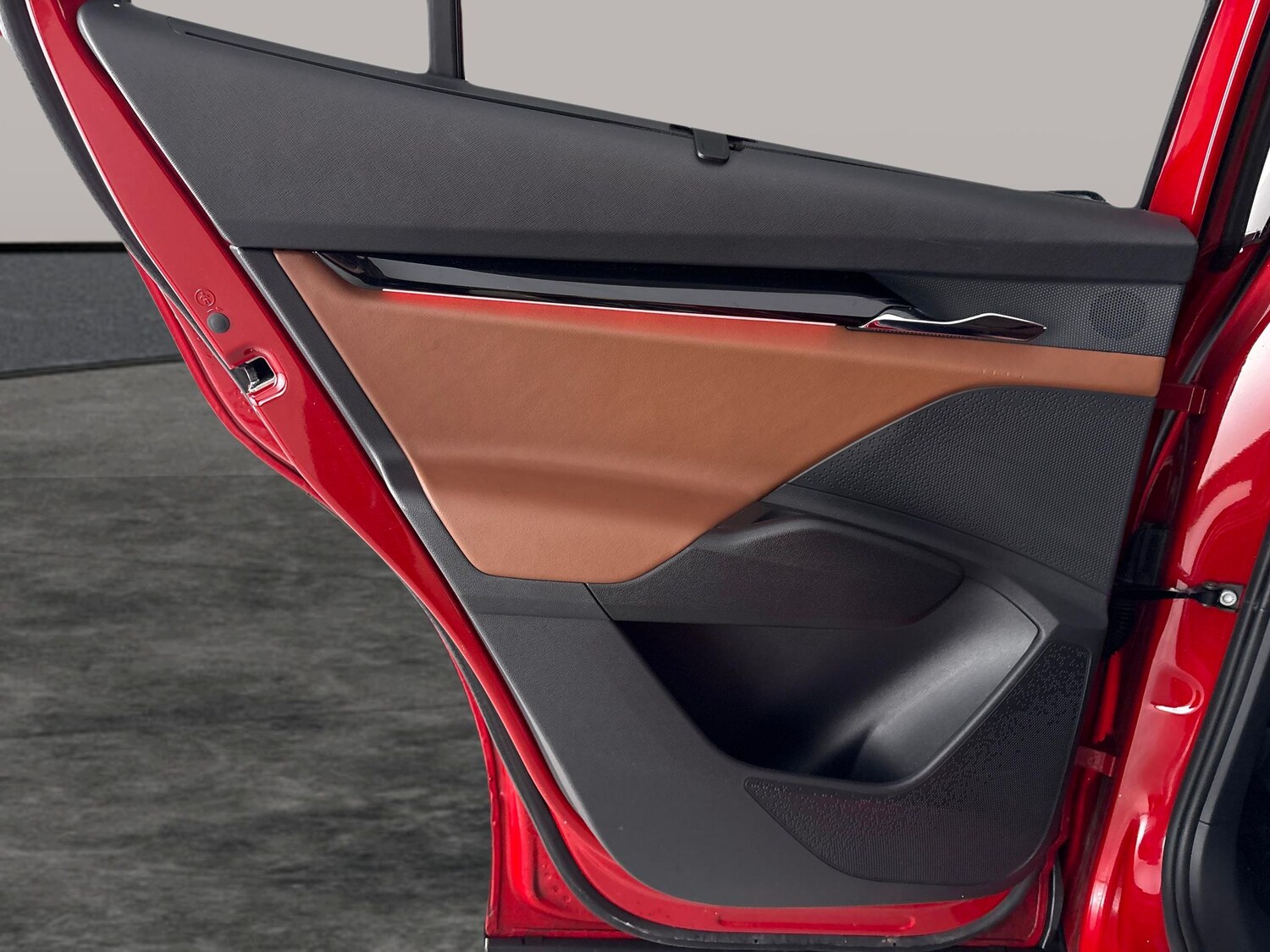 Used Skoda Enyaq 2023 for sale - 77360913: Photo 35