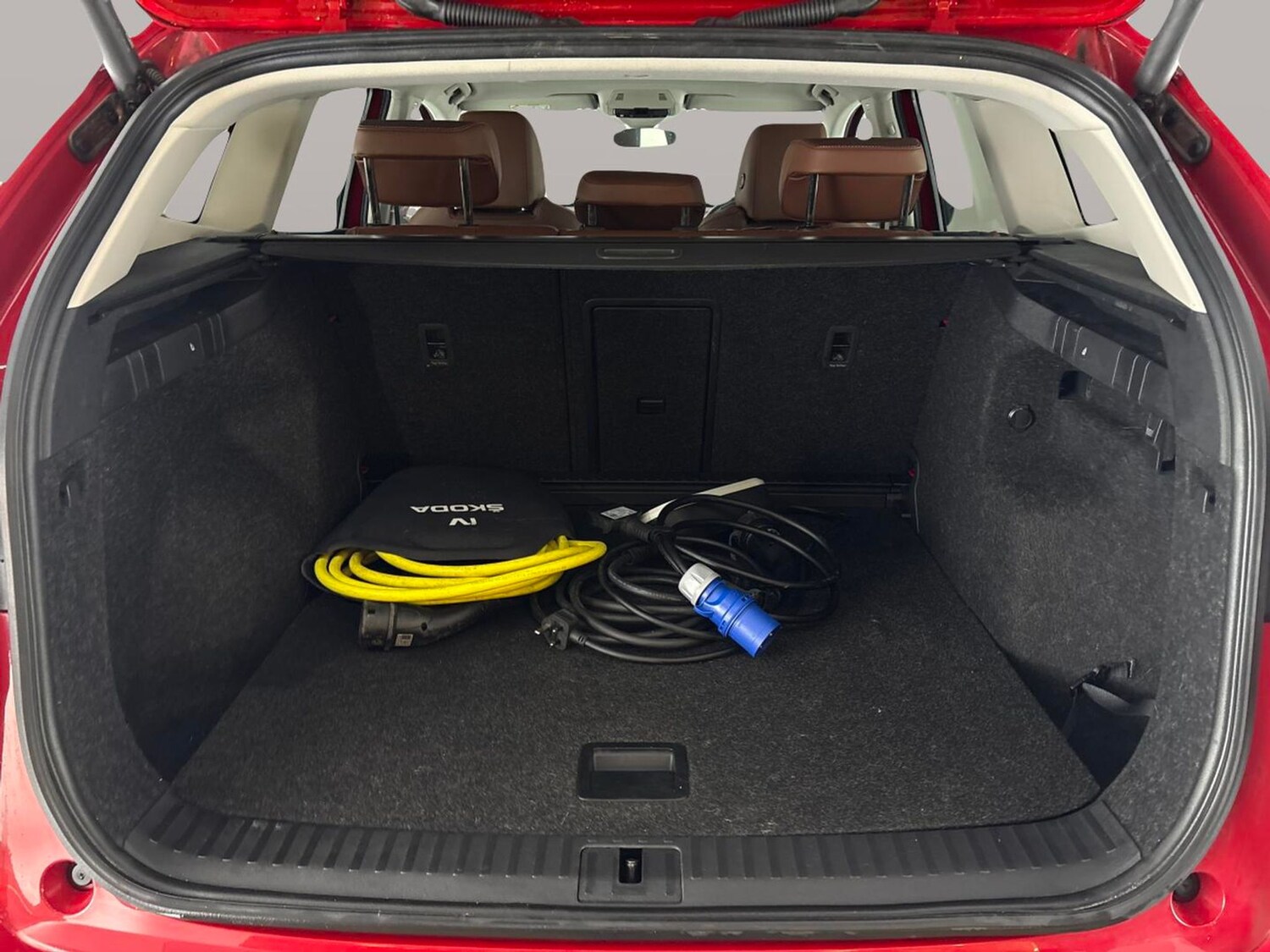 Used Skoda Enyaq 2023 for sale - 77360913: Photo 38