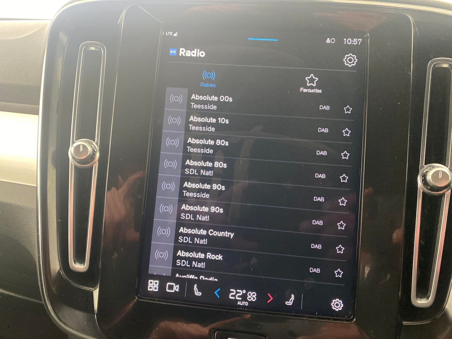 Used Volvo XC40 for sale - 77688709: Photo 6