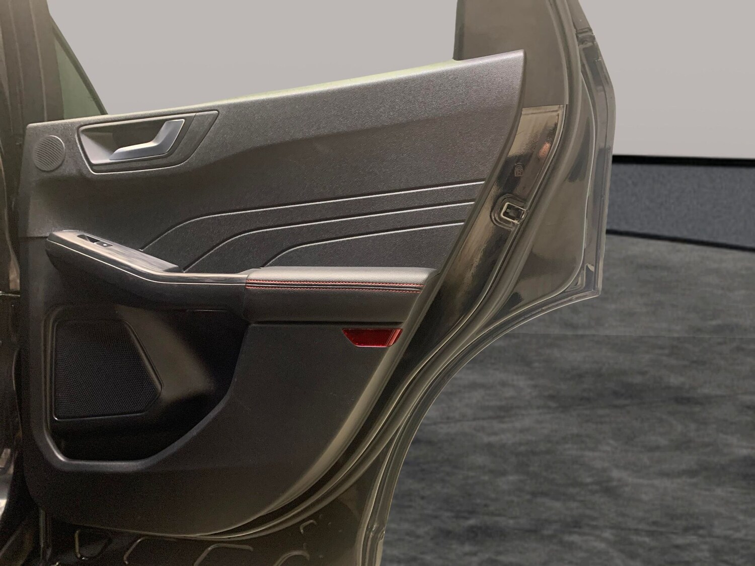 Used Ford Kuga 2023 for sale - 77472230: Photo 28