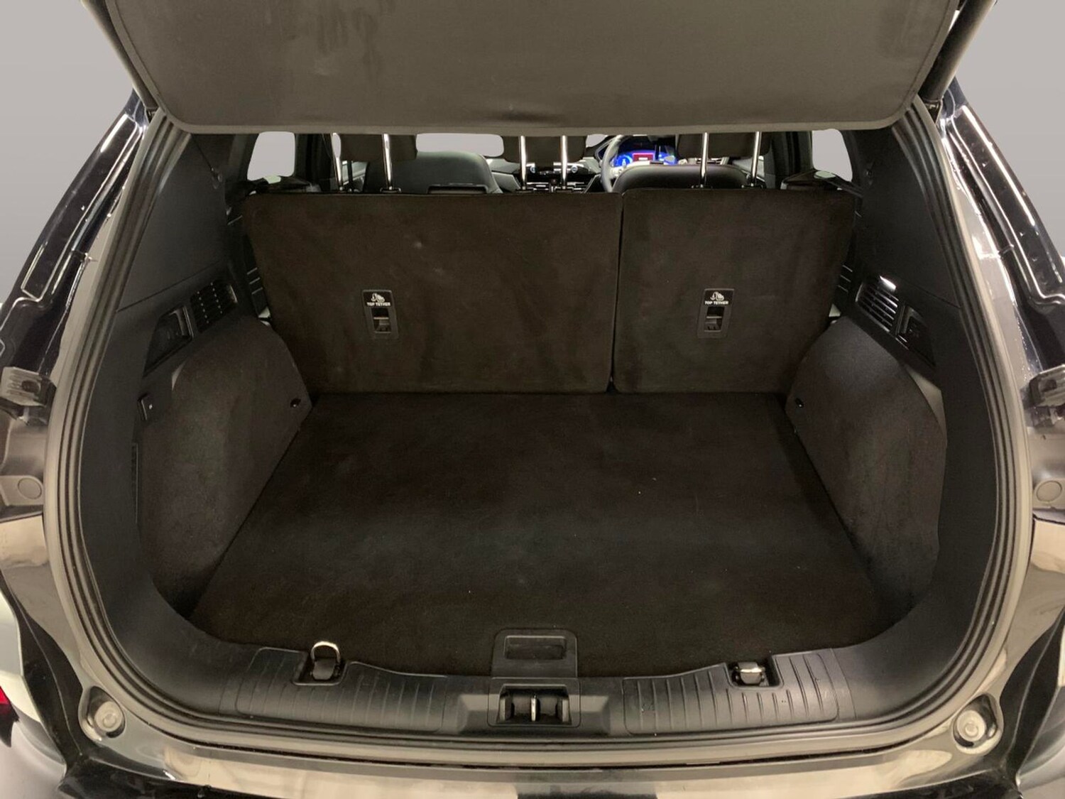 Used Ford Kuga 2023 for sale - 77472230: Photo 32