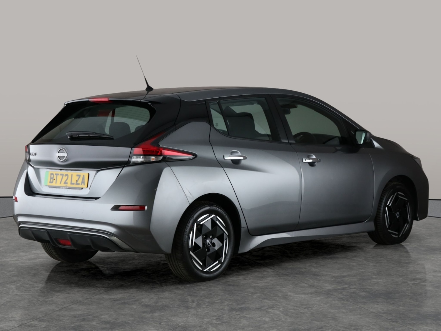 Used Nissan Leaf 2022 for sale - 76722592: Photo 10