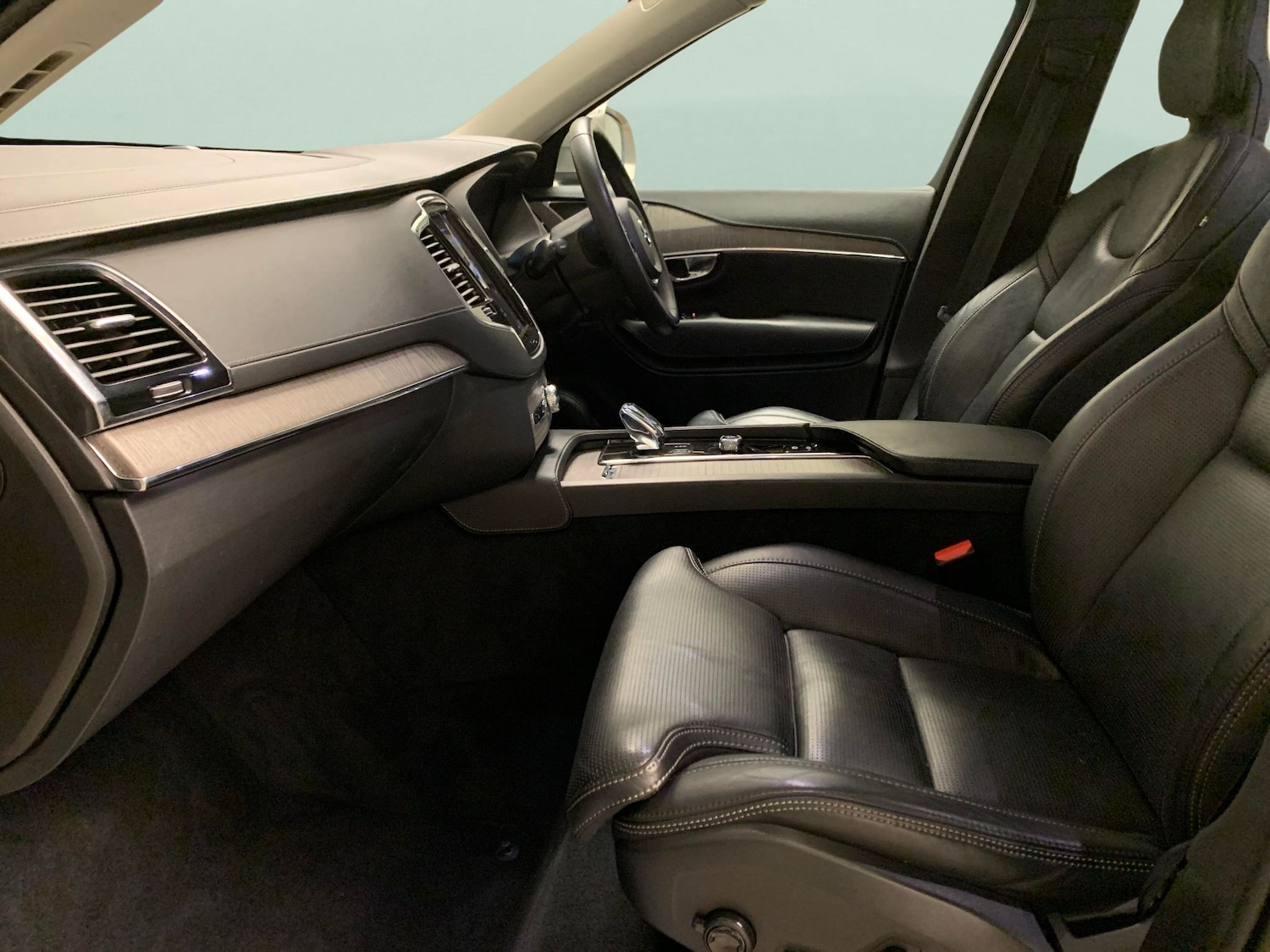 Used Volvo XC90 2021 for sale - 76738476: Photo 4