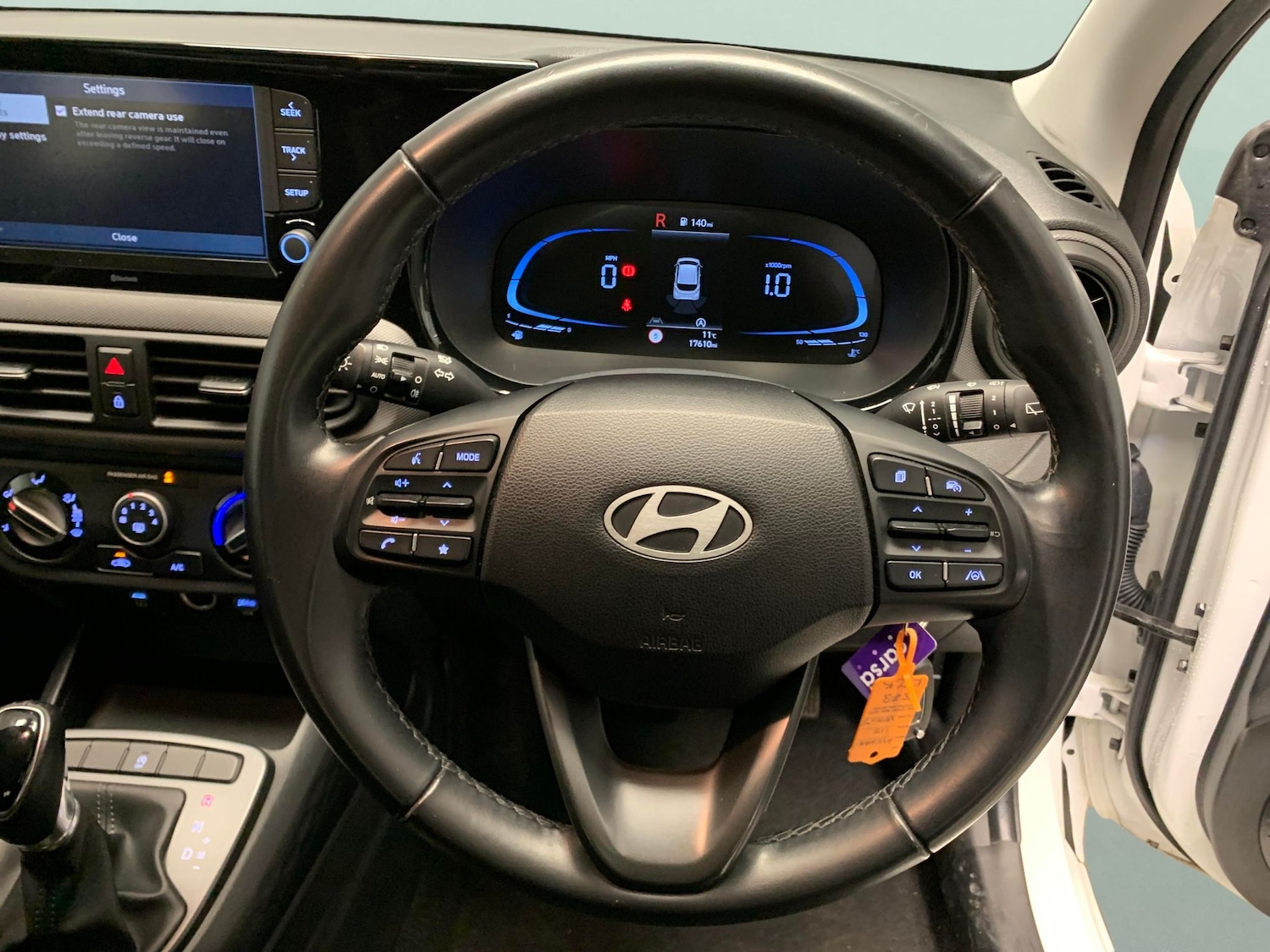 Used Hyundai i10 2023 for sale - 77043585: Photo 14