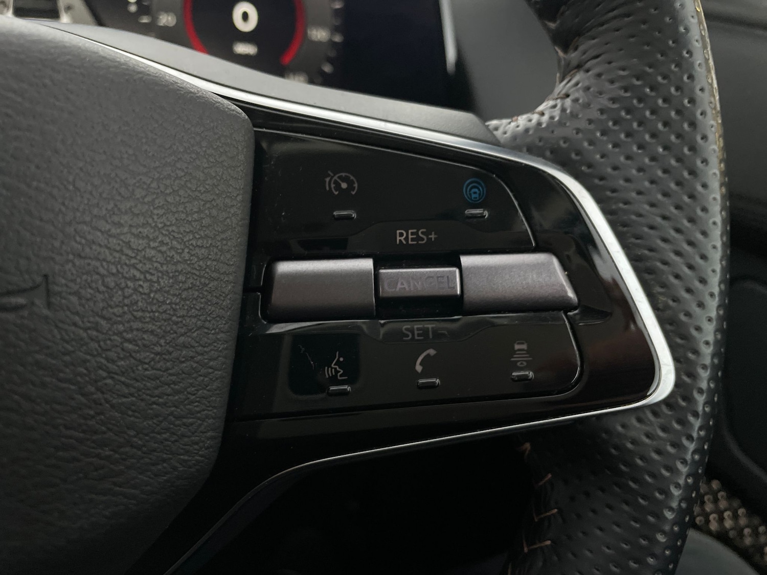 Used Nissan ARIYA 2023 for sale - 77476817: Photo 28