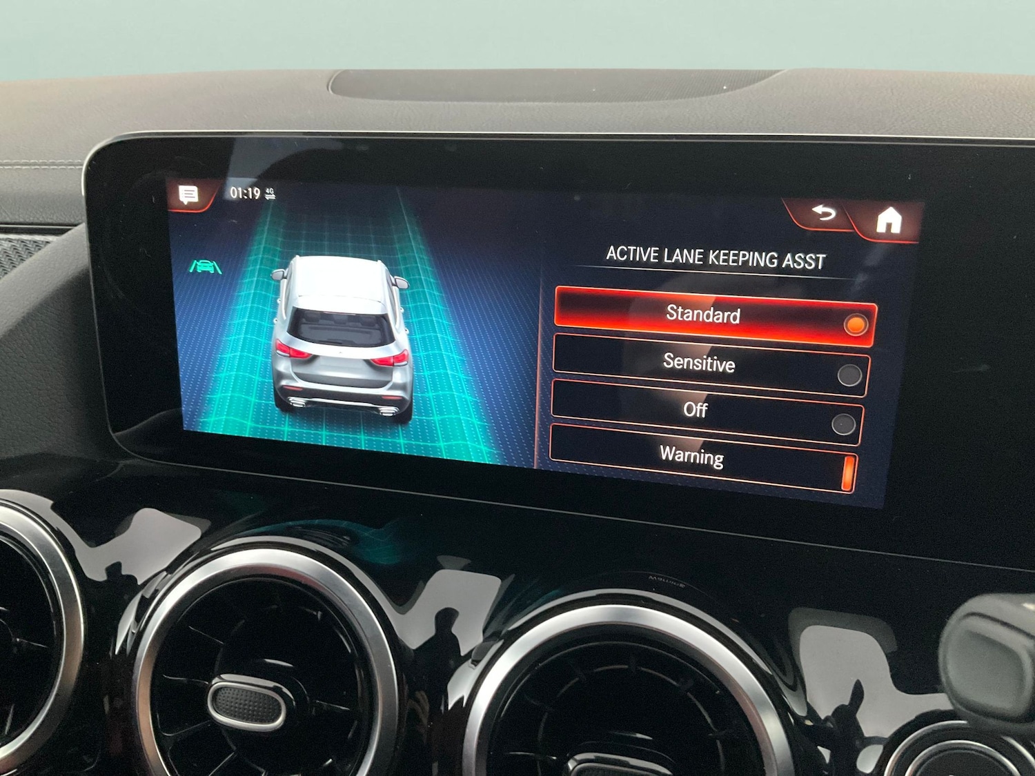 Used Mercedes-Benz GLA 2021 for sale - 76353452: Photo 31