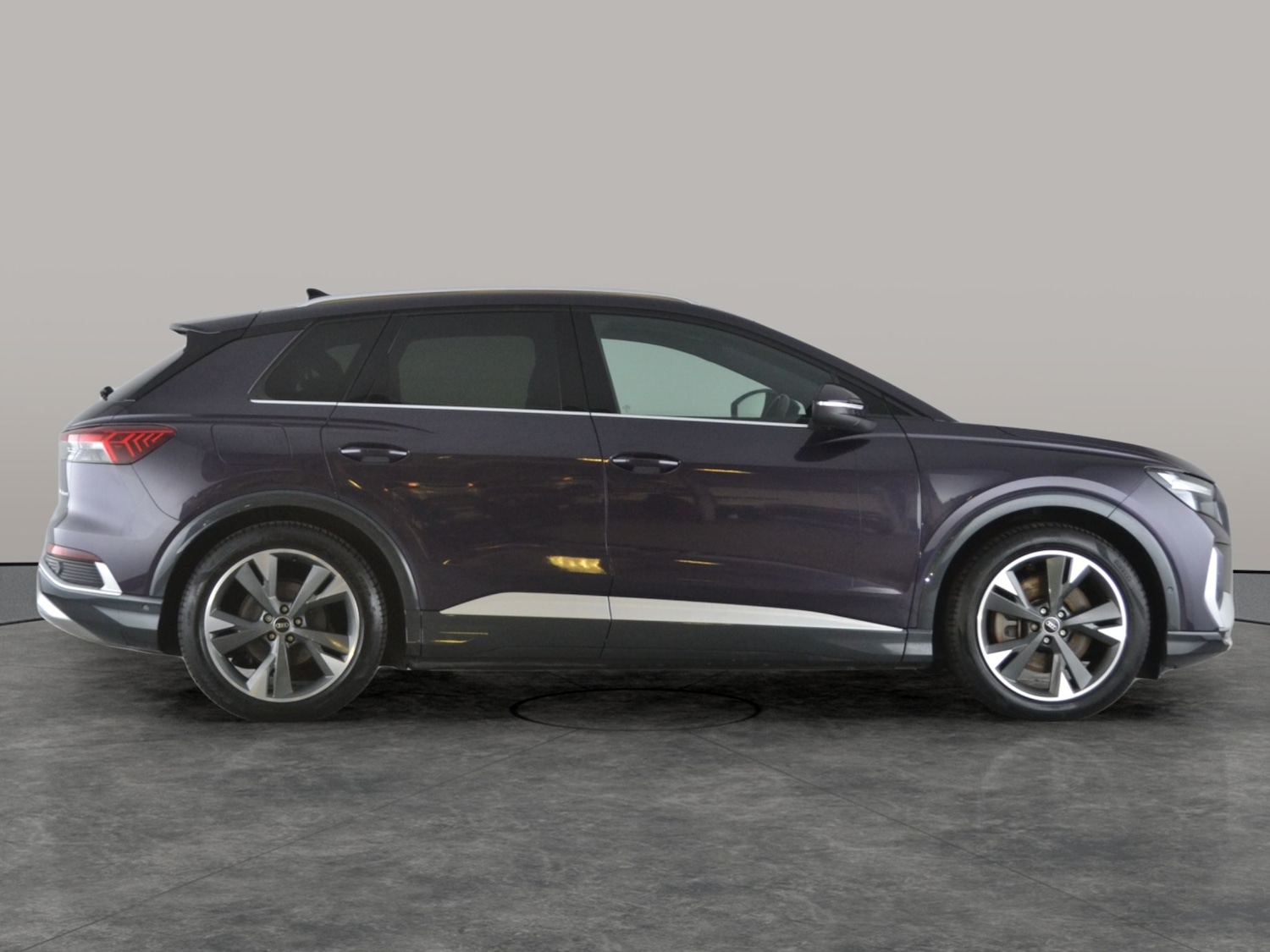 Used Audi Q4 e-tron 2023 for sale - 77984682: Photo 11