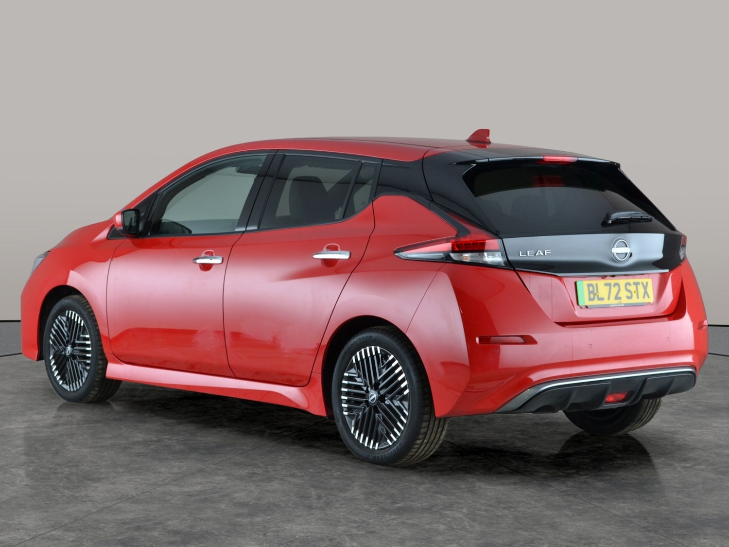 Used Nissan Leaf 2022 for sale - 77160909: Photo 13