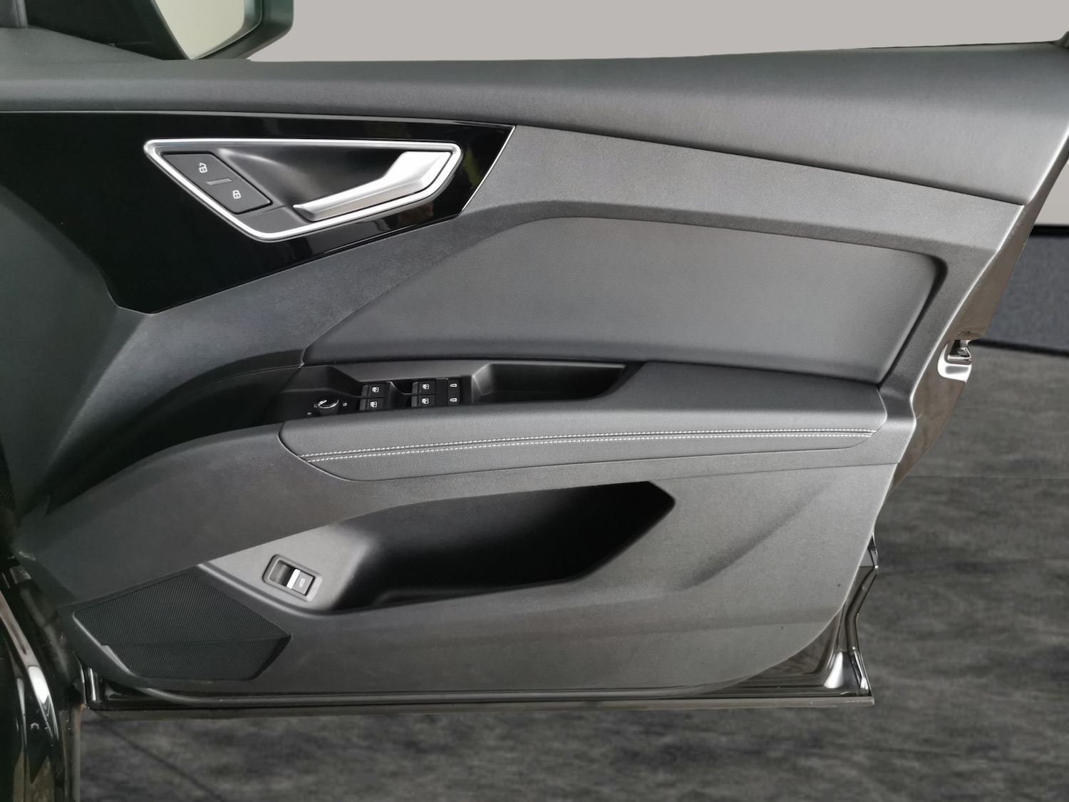 Used Audi Q4 e-tron 2024 for sale - 77995445: Photo 35