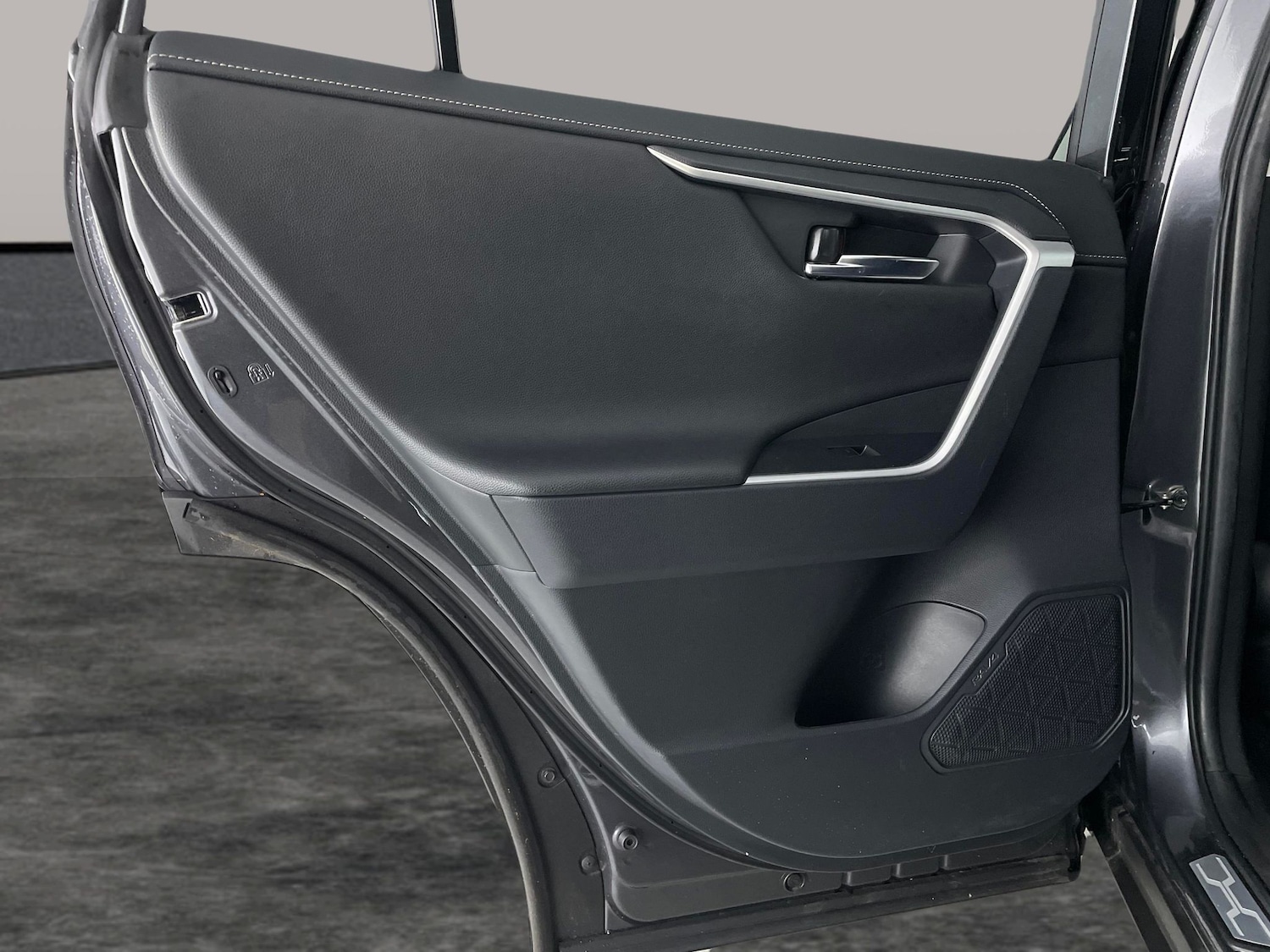 Used Toyota RAV4 2022 for sale - 77158259: Photo 29