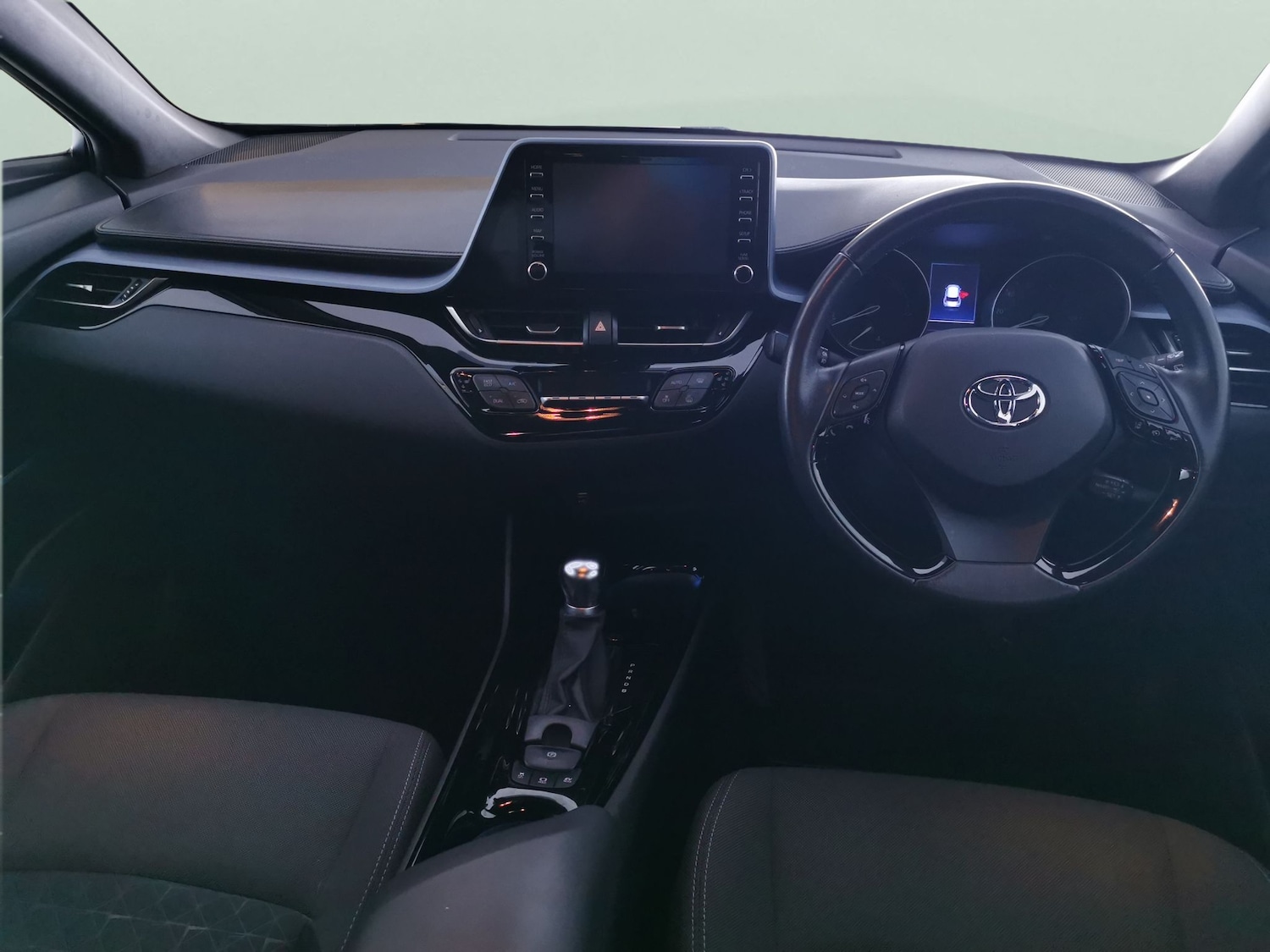 Used Toyota C-HR 2020 for sale - 77631117: Photo 7