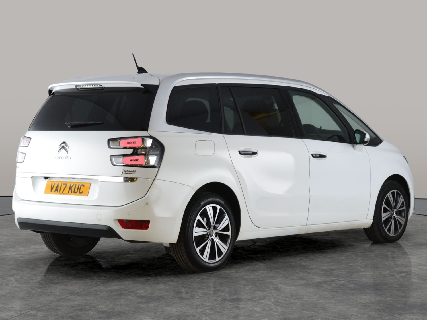 Used Citroen C4 Grand Picasso 2017 for sale - 76379203: Photo 13