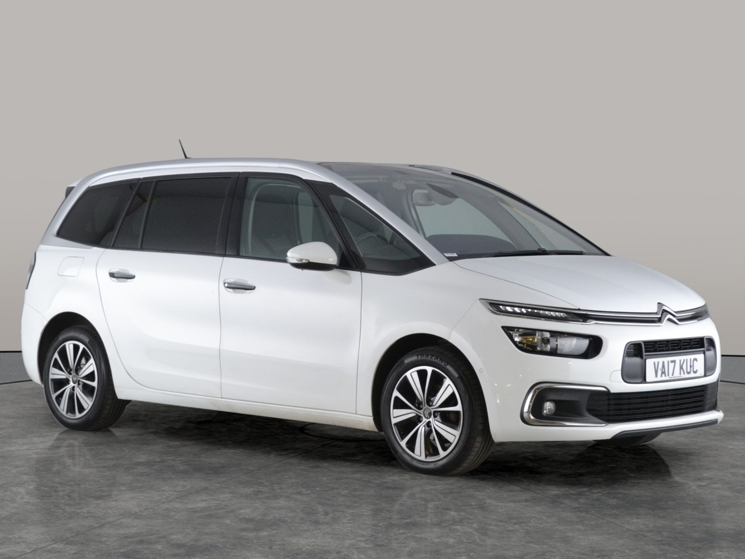 Used Citroen C4 Grand Picasso 2017 for sale - 76379203: Photo 16