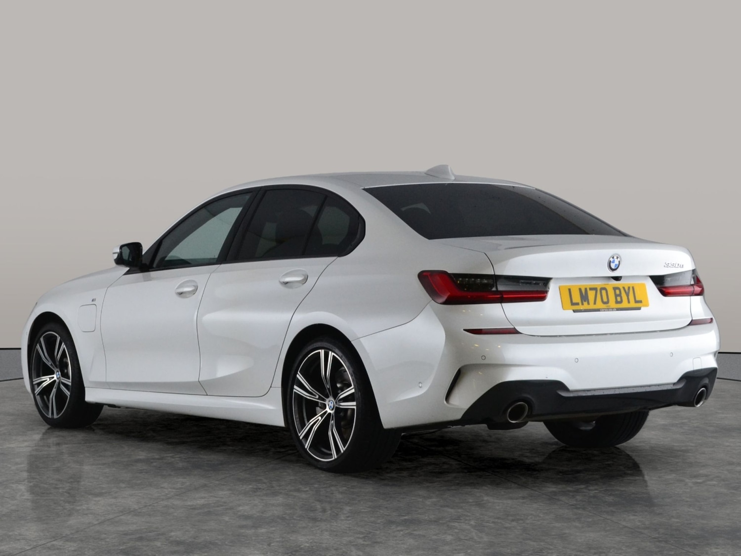 Used BMW 3 Series 2020 for sale - 76159379: Photo 11